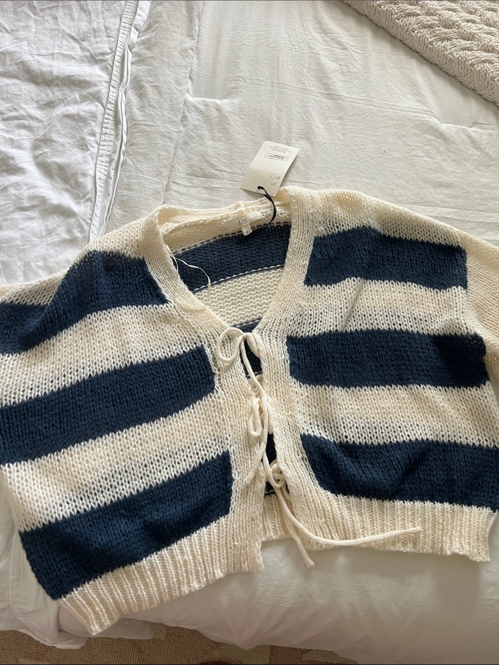 NWT Kelsis Striped Navy and Cream Cropped Tie-Front Cardigan Sweater Size M